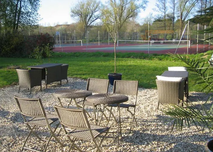 Le Chez Qui J'habite Apartment *